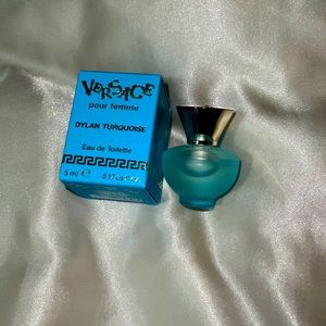 5/$15 Versace Dylan Turquoise Eau de Toilette